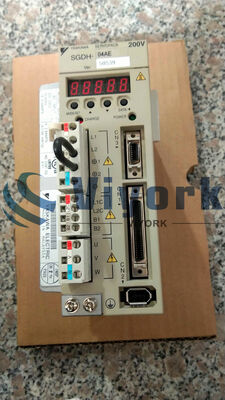 Yaskawa SGDH-04AE SERVO DRIVE SIGMA SERIES 200-230VAC 50/60HZ NEW