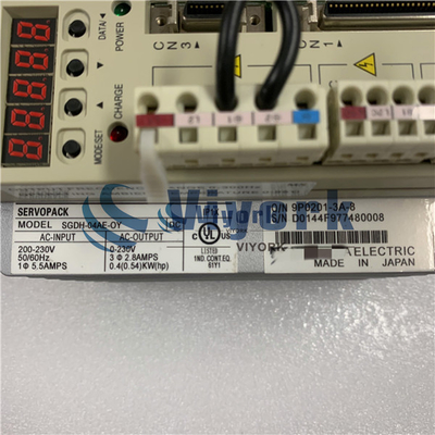 Yaskawa SGDH-04AEY291 Industrial Servo Drive 50 / 60HZ 200 - 230VAC INPUT 5.5AMP NEW
