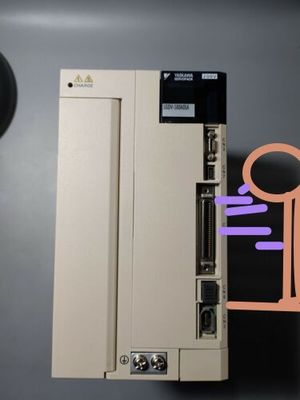 Yaskawa SGDV-180A01A AC SERVO AMPLİFİKATÖR 200-230V 9.7A 2KW YENİ